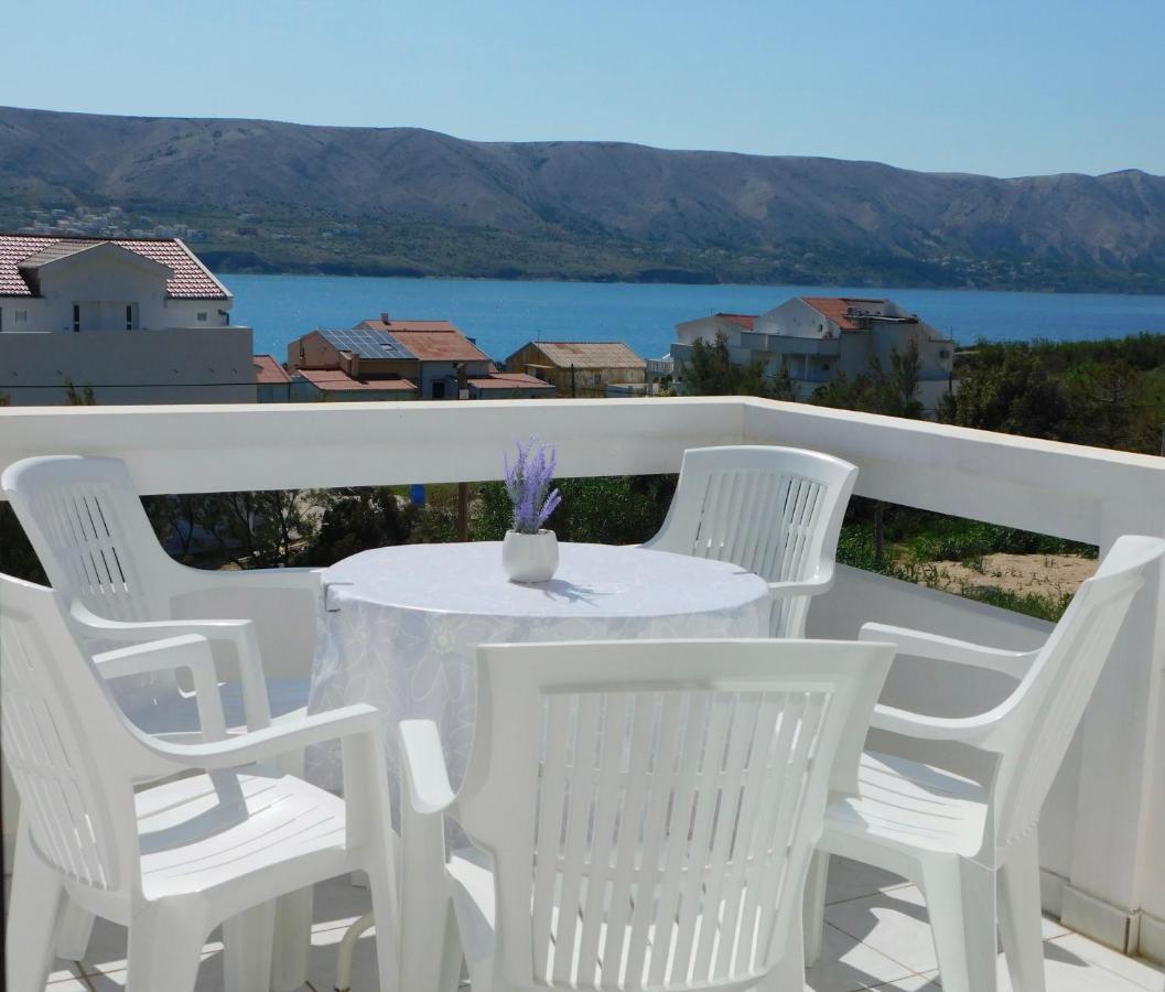 Apartmani Salus Pag Town Exteriör bild